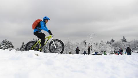 Winterspaß mit Fatbikes