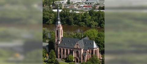 Kirche St. Mauritius in Frankfurt-Schwanheim